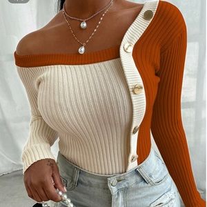 Colorblock Buttoned Knit Long Sleeve Sweater